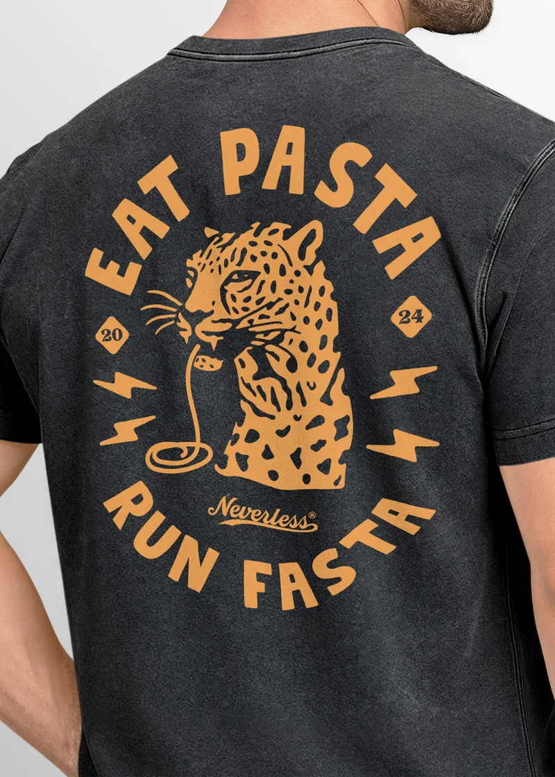 Herren Vintage T-Shirt Backprint Eat Pasta Run Fasta Leopard Grafikshirt Printshirt Aufdruck Used Look Fashion Männer