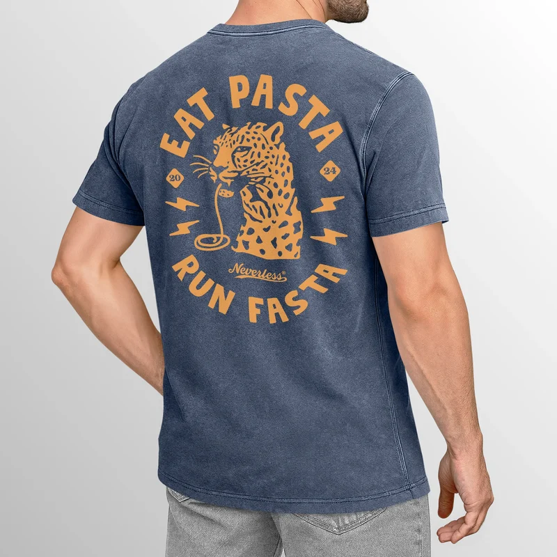 Herren Vintage T-Shirt Backprint Eat Pasta Run Fasta Leopard Grafikshirt Printshirt Aufdruck Used Look Fashion Männer