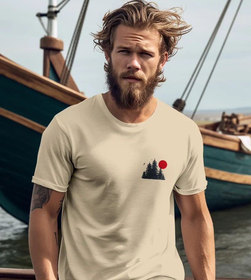 Herren T-Shirt Logo Print Wald Silhouette Natur Aufdruck Outdoor Fashion Basicshirt Streetstyle