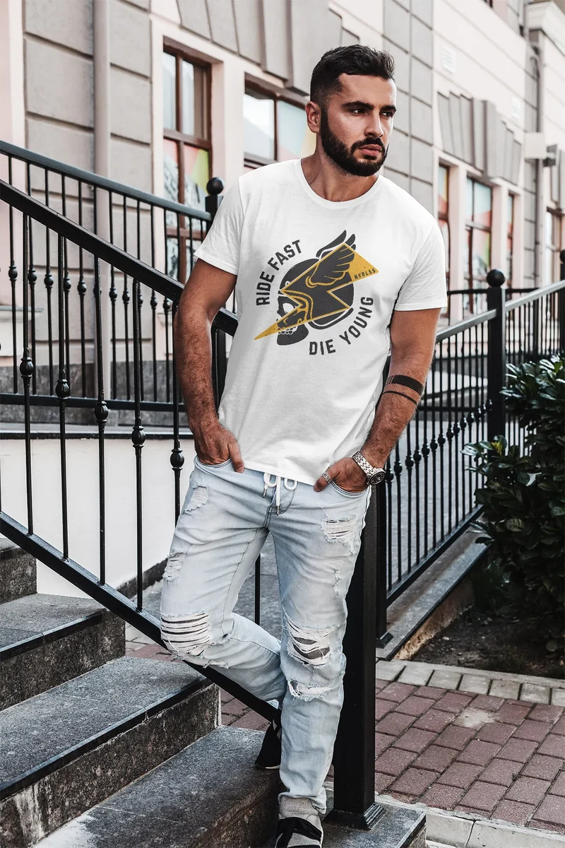 Herren T-Shirt Rocker Biker Motiv Spruch Ride Fast Die Young Flash Blitz Skull Helm Slim Fit