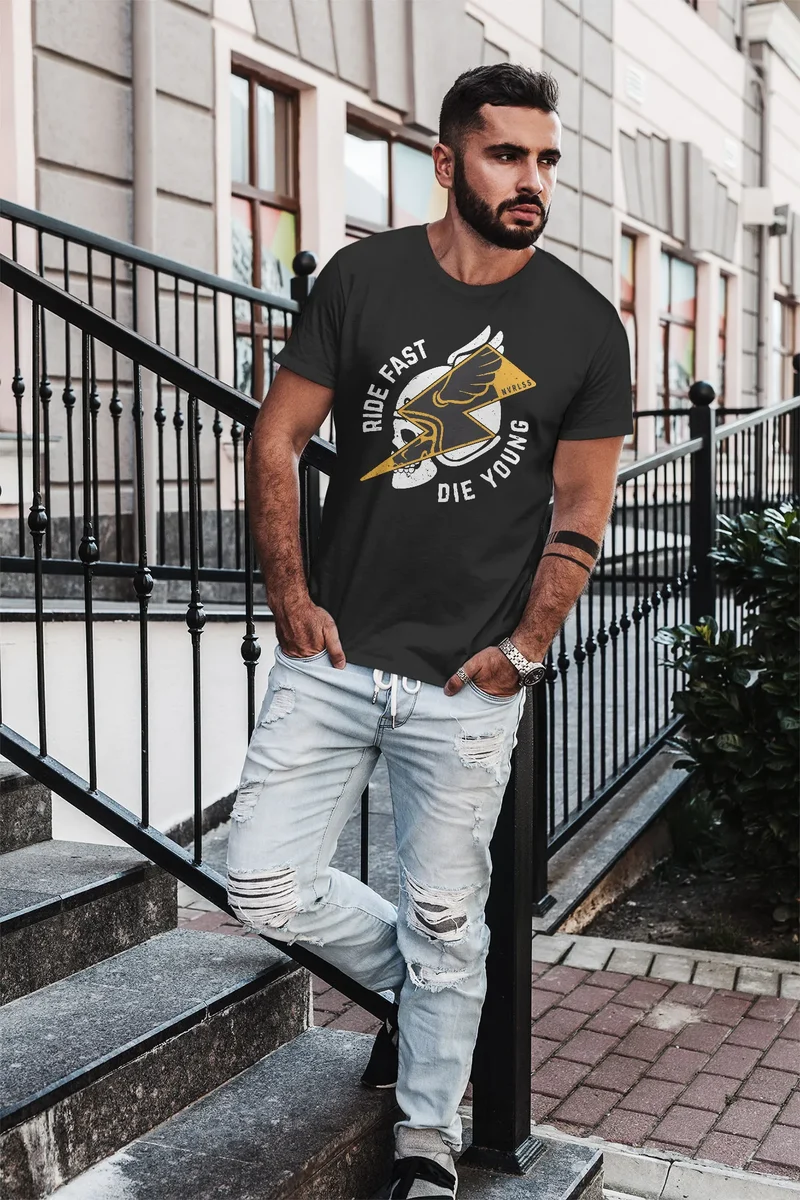 Herren T-Shirt Rocker Biker Motiv Spruch Ride Fast Die Young Flash Blitz Skull Helm Slim Fit
