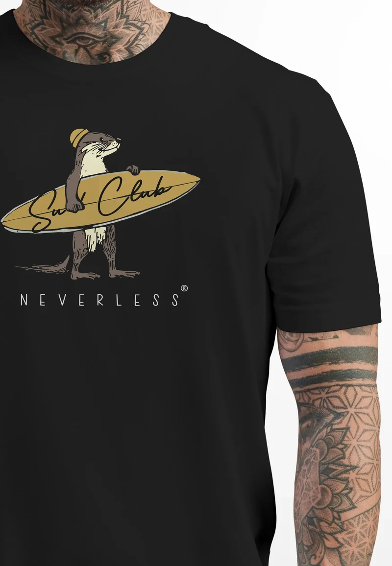 Herren T-Shirt California Surfing Otter mit Surfboard Grafik Surfer-Design Männer Printshirt Fashion Streetstyle