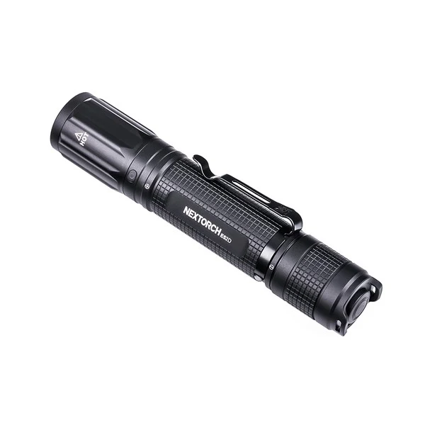 NEXTORCH E52D Outdoor LED-Taschenlampe mit 3700 Lumen und 21700 Akku