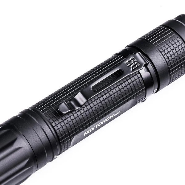 NEXTORCH E52D Outdoor LED-Taschenlampe mit 3700 Lumen und 21700 Akku