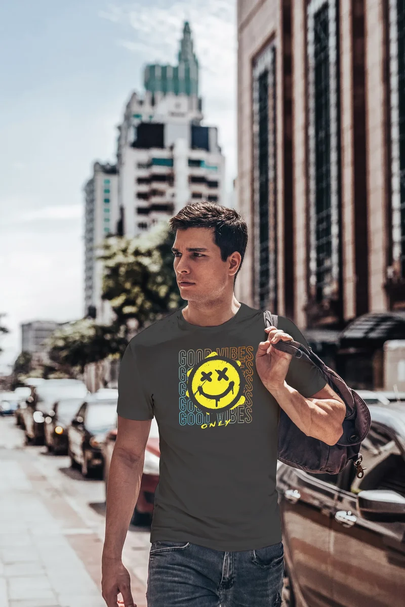 Herren T-Shirt Smiling Face Good Vibes Print Aufdruck Bedruckt Teachwear Fashion Streetstyle