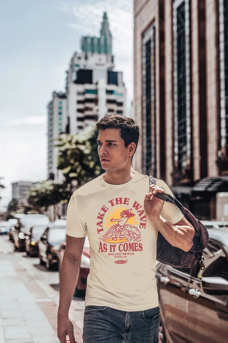 Herren T-Shirt Surfer Spruch Take the Wave Welle Surfing Fashion Streetstyle Sommer
