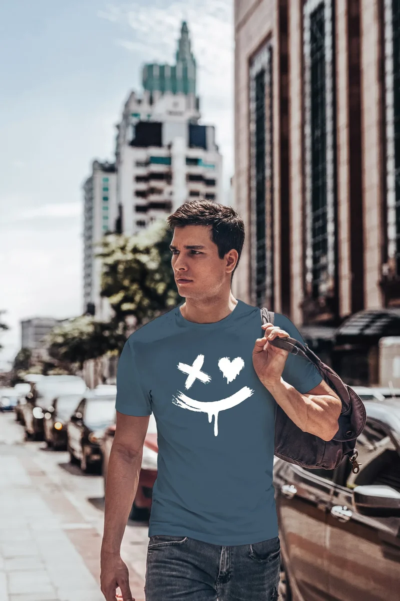 Herren T-Shirt mit Print Aufdruck Smile Techwear Fashion Streetstyle Trendmotiv