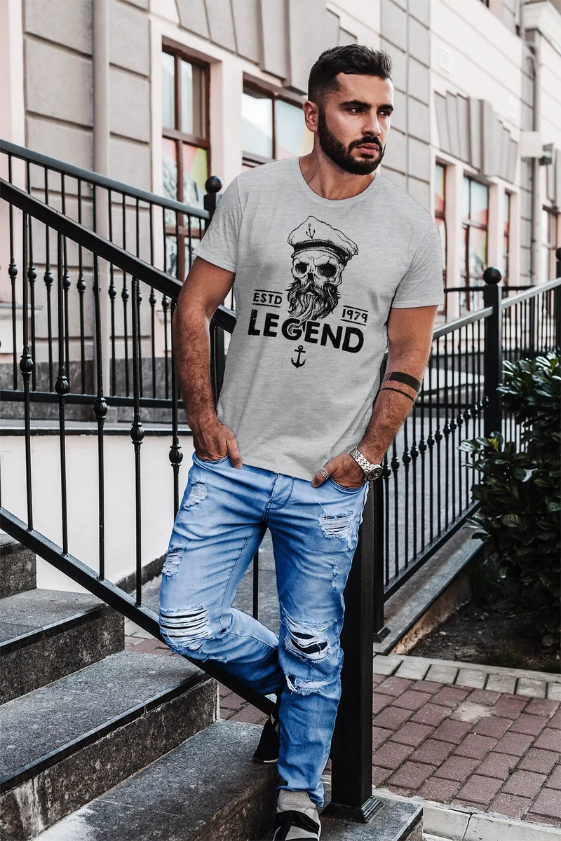 Herren T-Shirt Skull Captain Legend Totenkopf Bart Kapitän Slim Fit