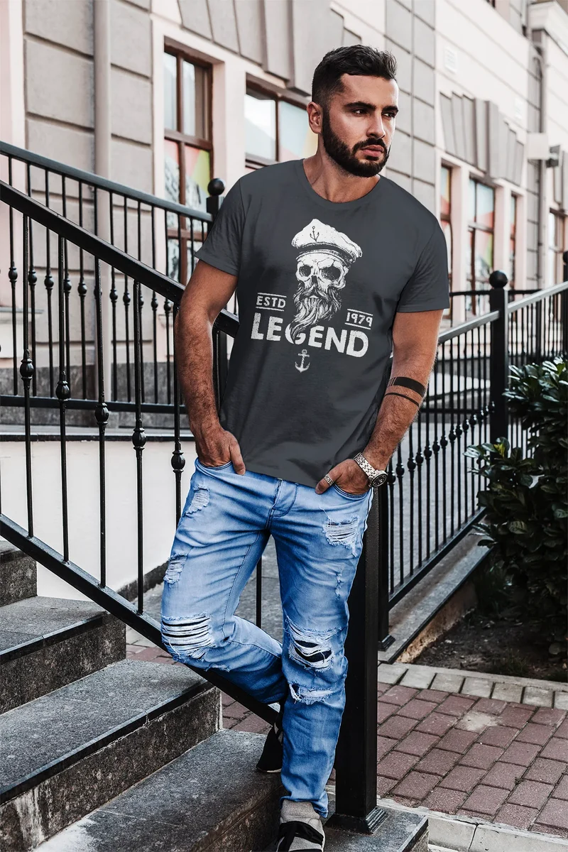Herren T-Shirt Skull Captain Legend Totenkopf Bart Kapitän Slim Fit