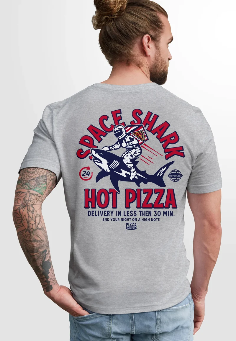 Herren T-Shirt Backprint Rückendruck Schriftzug Hot Pizza Space Shark Astronaut Fashion Streetstyle