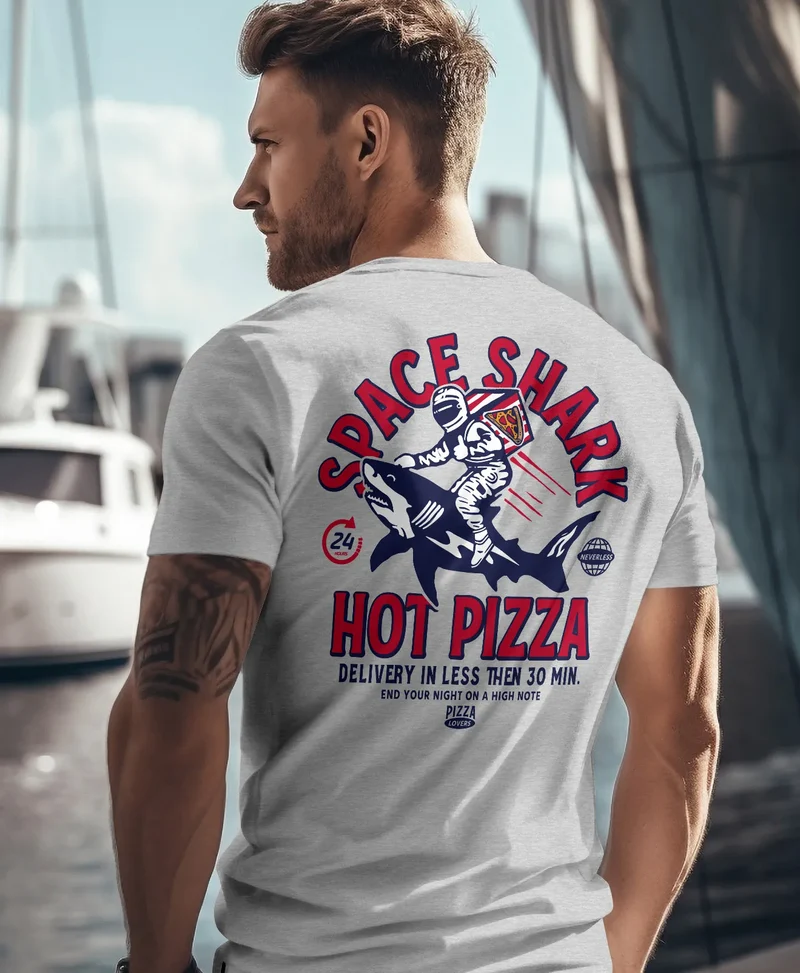 Herren T-Shirt Backprint Rückendruck Schriftzug Hot Pizza Space Shark Astronaut Fashion Streetstyle