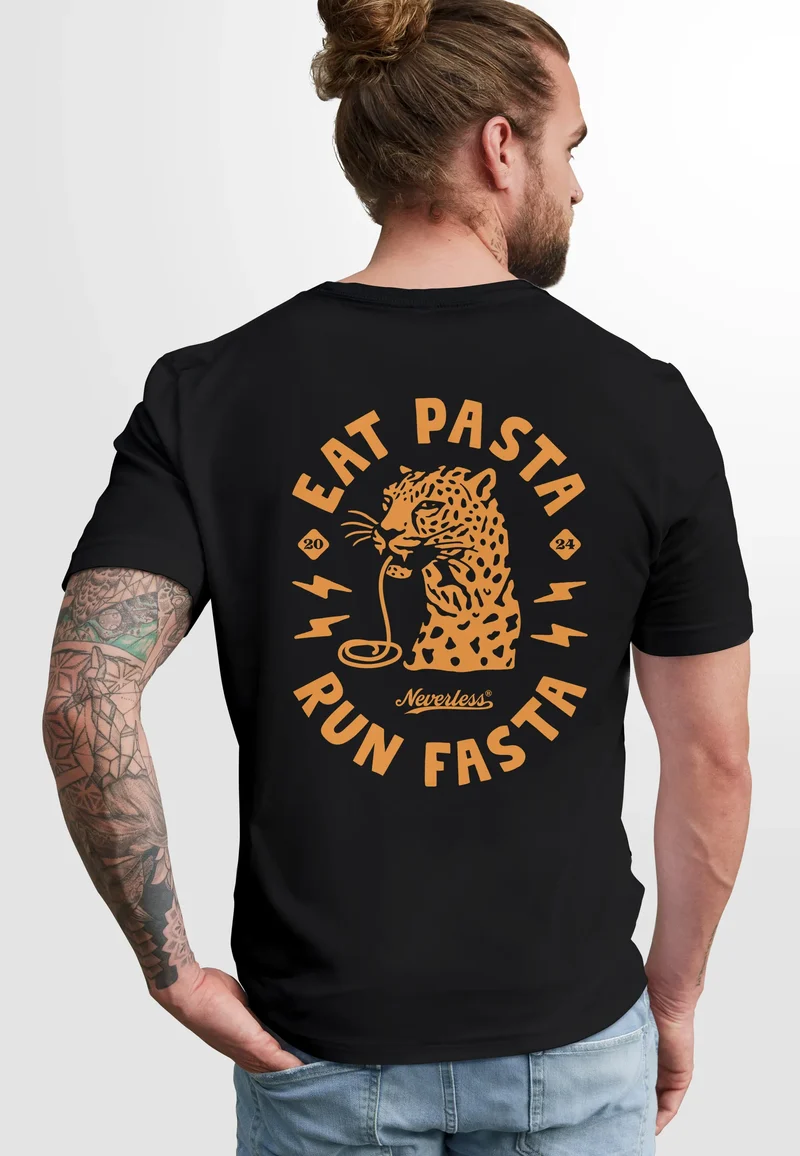 Herren T-Shirt Backprint Aufdruck Schrift Eat Pasta Brustlogo Retro Fashion Streetstyle
