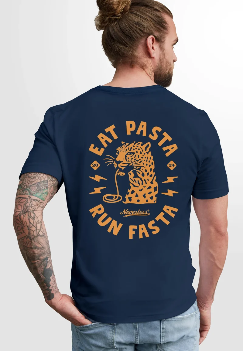 Herren T-Shirt Backprint Aufdruck Schrift Eat Pasta Brustlogo Retro Fashion Streetstyle