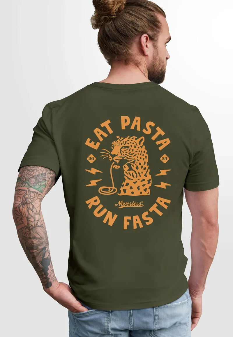 Herren T-Shirt Backprint Aufdruck Schrift Eat Pasta Brustlogo Retro Fashion Streetstyle