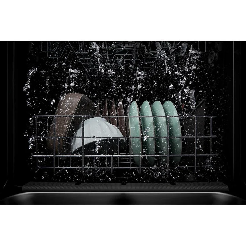 Whirlpool 24-inch Top Control Quiet Dishwasher with 3rd Rack Stainless Steel